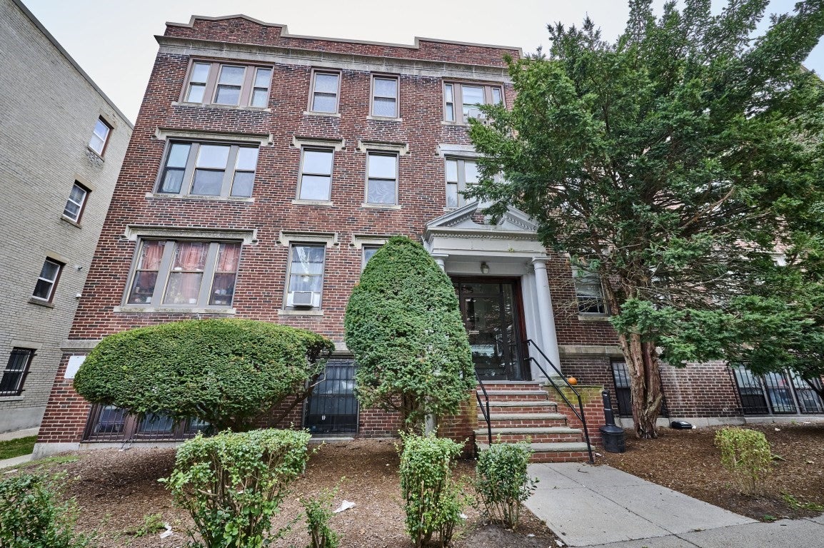 7 Lothian Rd #B, Boston, MA Photo #1
