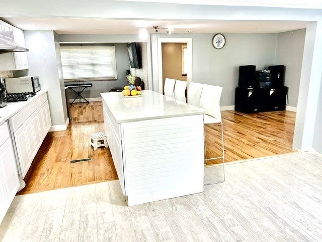 289 Burnham Rd, Lowell, MA, 289 Burnham Rd, Lowell, MA Photo #4