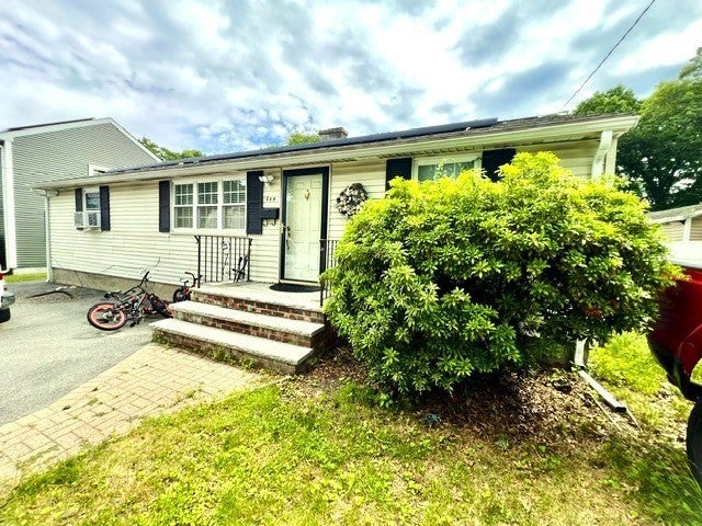 289 Burnham Rd, Lowell, MA, 289 Burnham Rd, Lowell, MA Photo #12