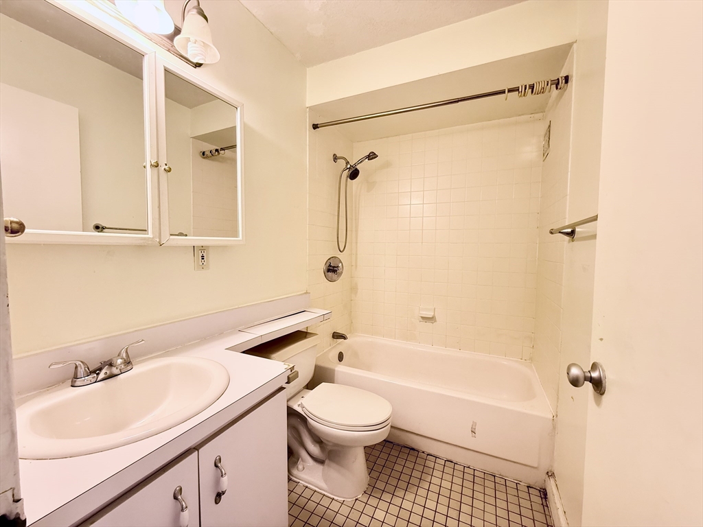 77 Pond Ave 312