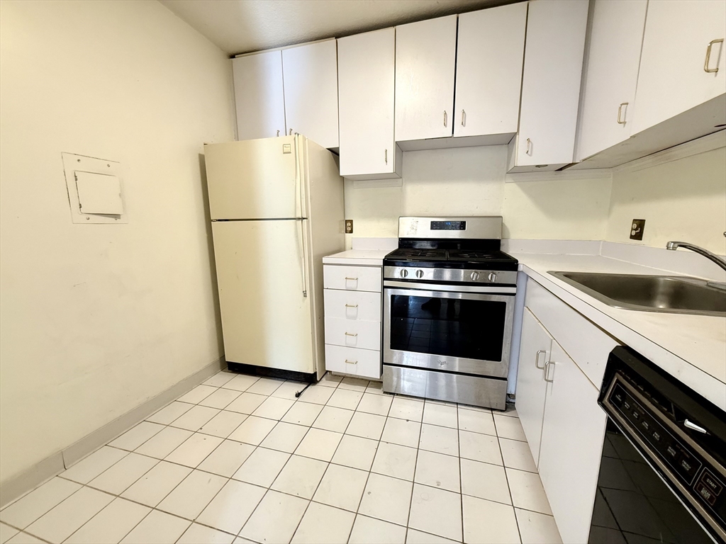 77 Pond Ave 312