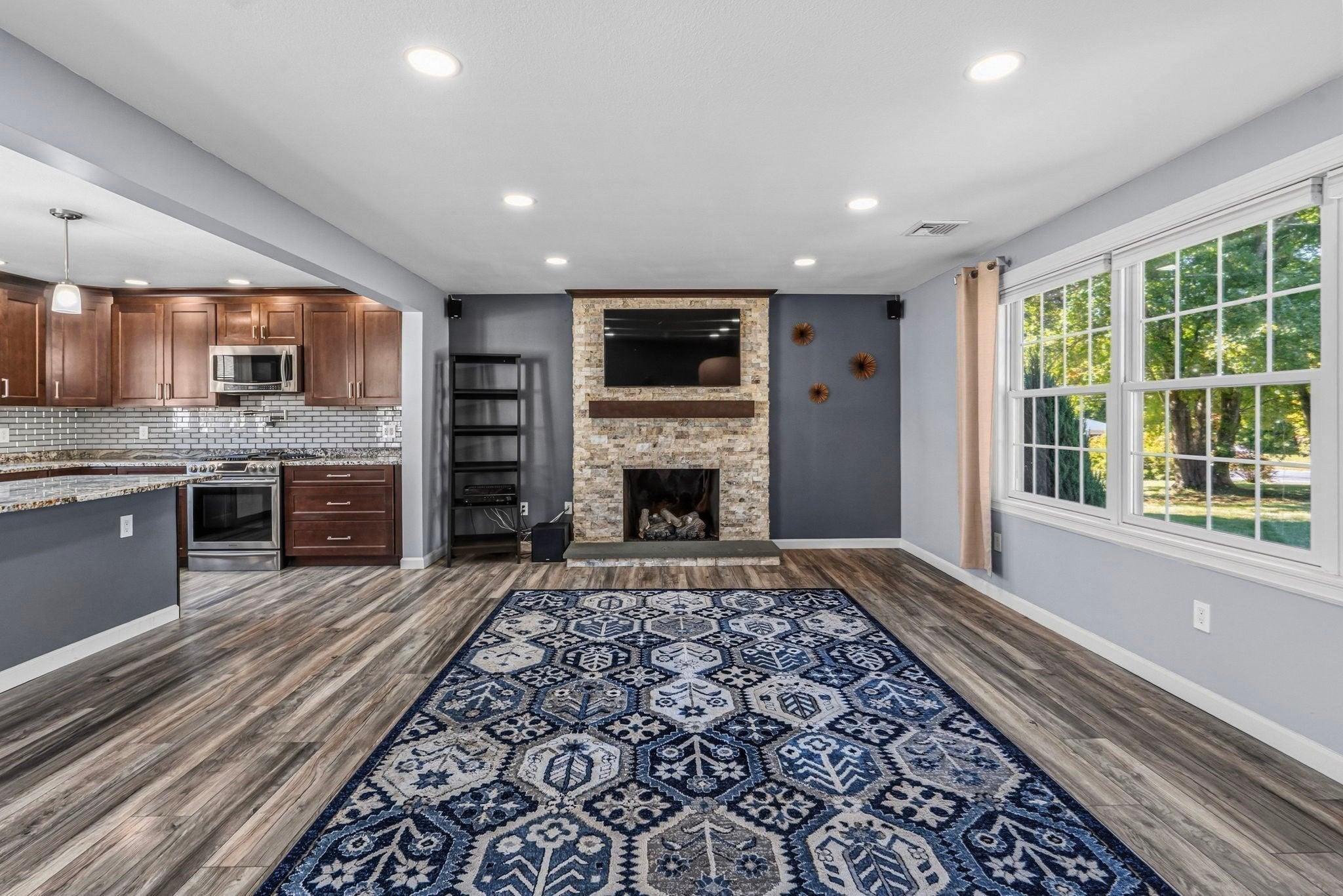 263 College Hwy, Southampton, MA Photo #12