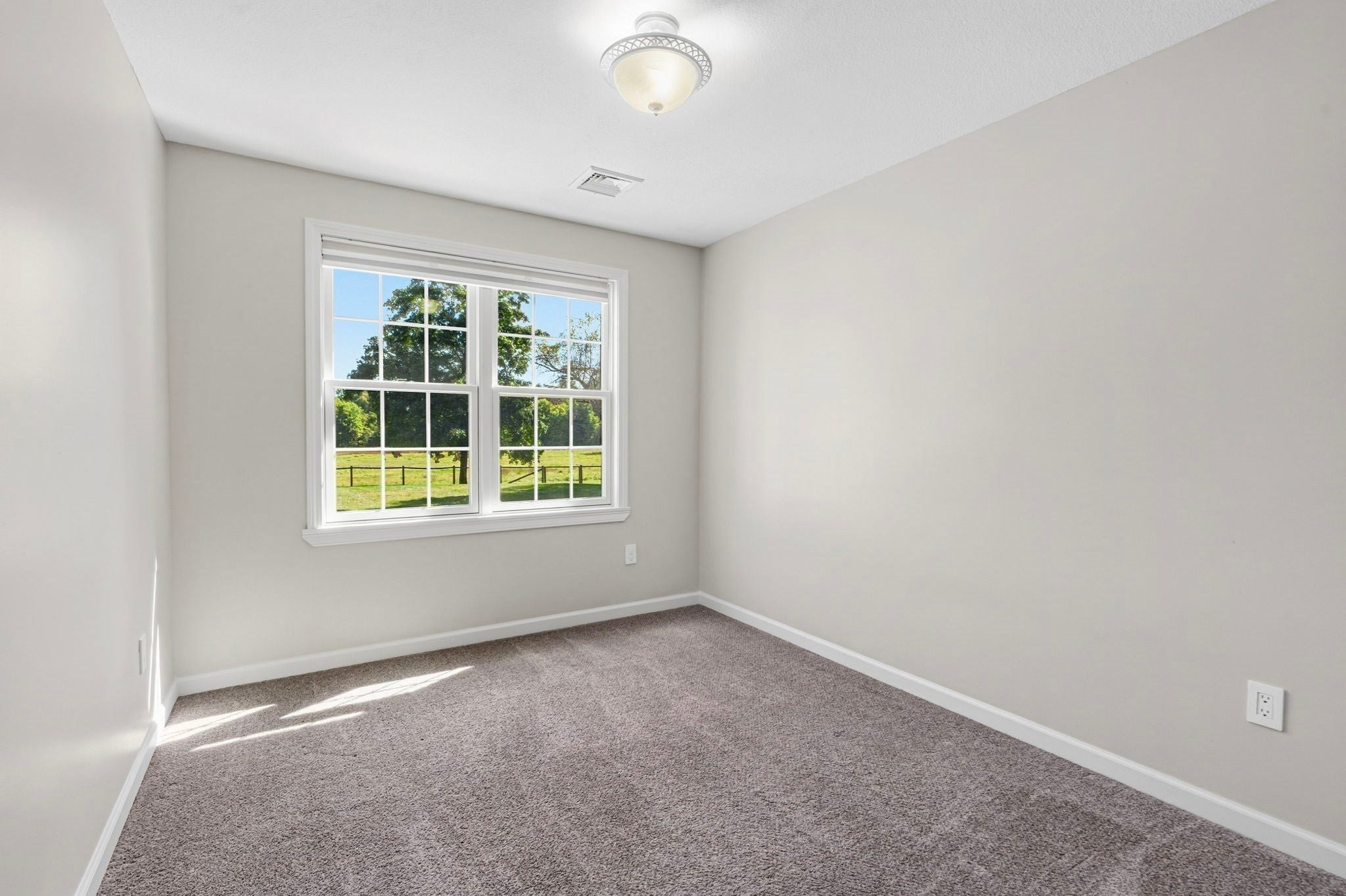 263 College Hwy, Southampton, MA Photo #23