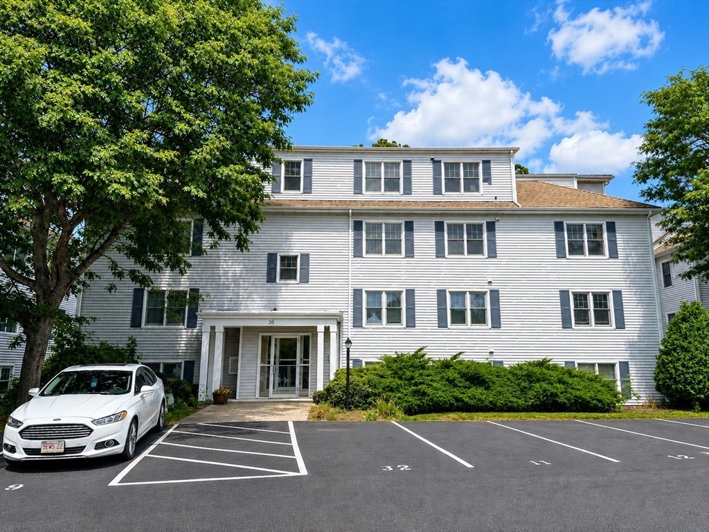 20 Webb Pl #1A, Mansfield, MA Photo #1