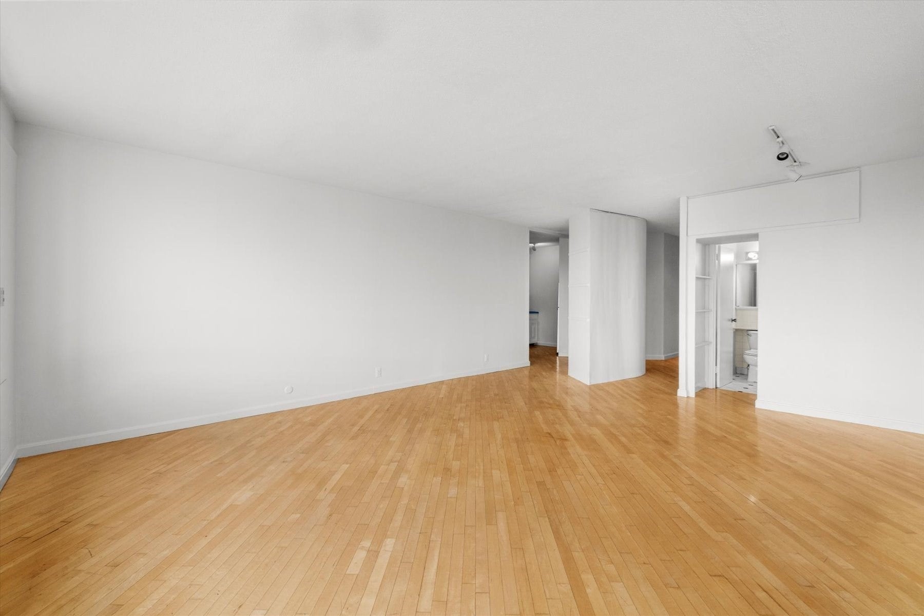 85 E India Row #23D, Boston, MA Photo #10