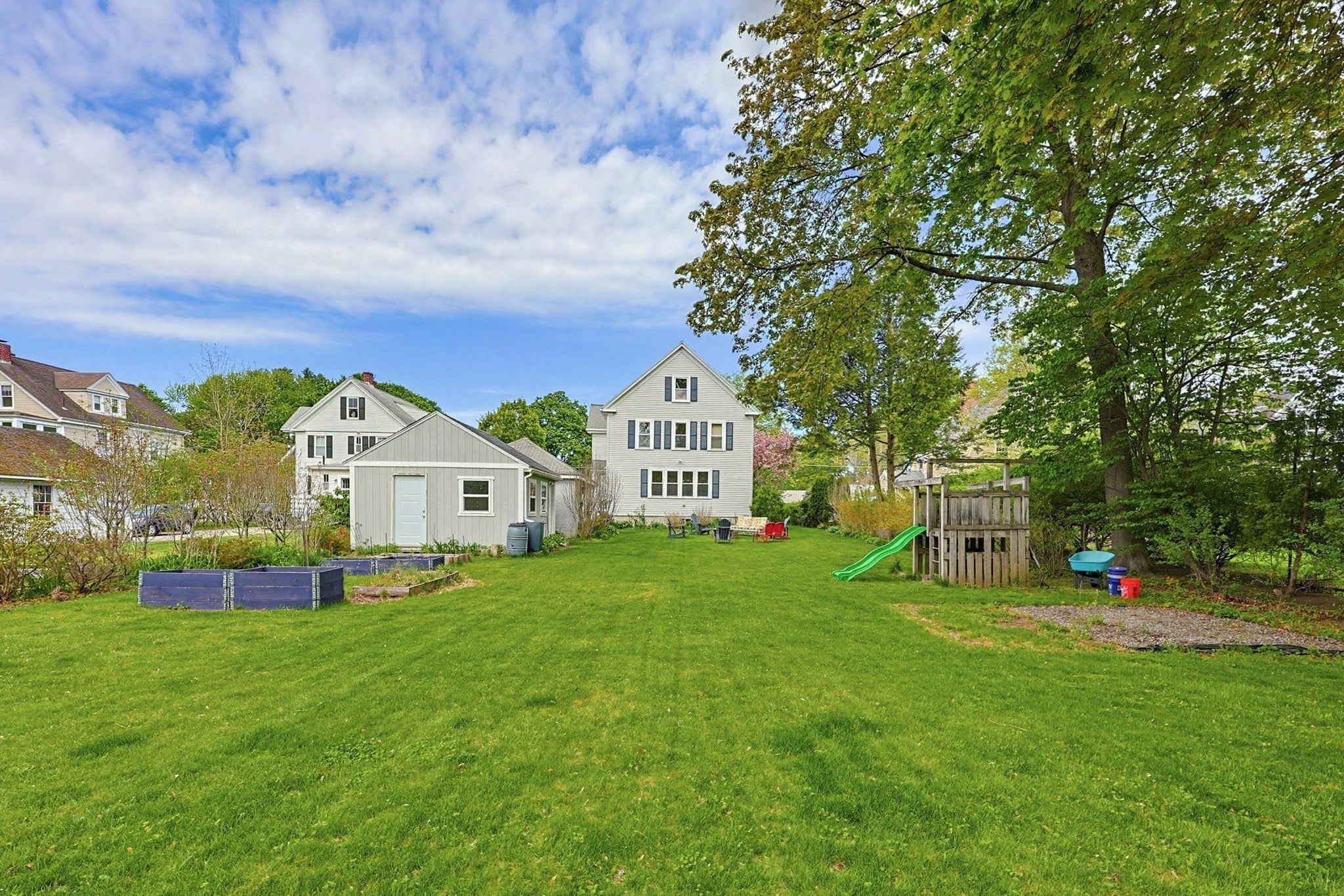 24 Riverside Pl, Walpole MA 02081