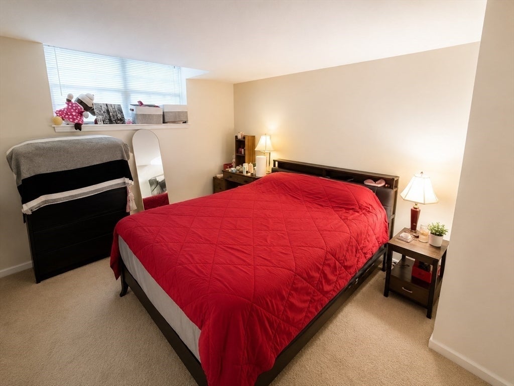 7 Lake Shore Ct #2B, Boston, MA, 7 Lake Shore Ct #2B, Boston, MA Photo #4