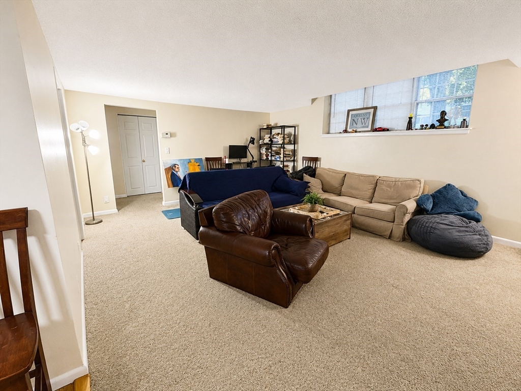 7 Lake Shore Ct #2B, Boston, MA, 7 Lake Shore Ct #2B, Boston, MA Photo #1