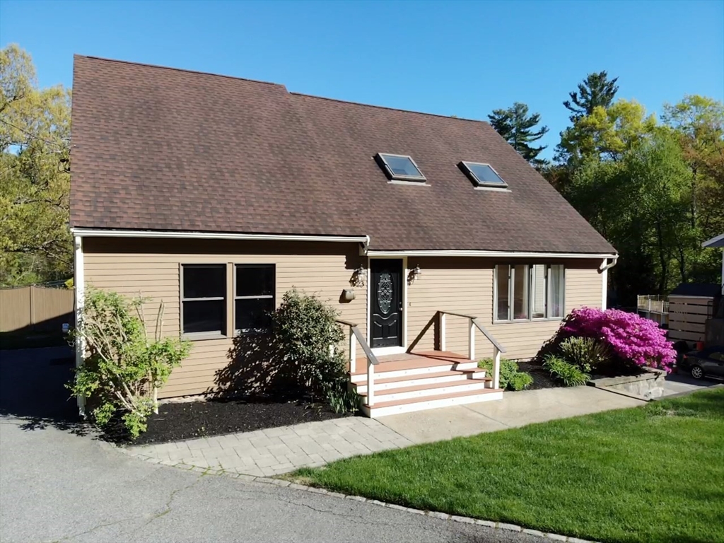 923 Main Rd