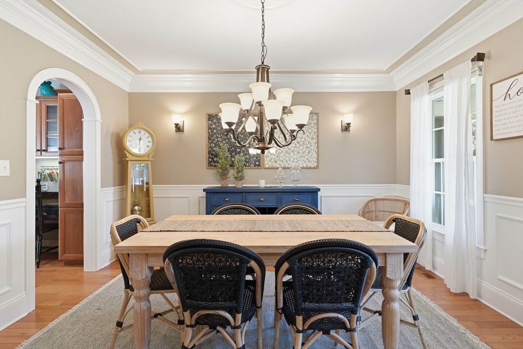 11 Fellowship Cir