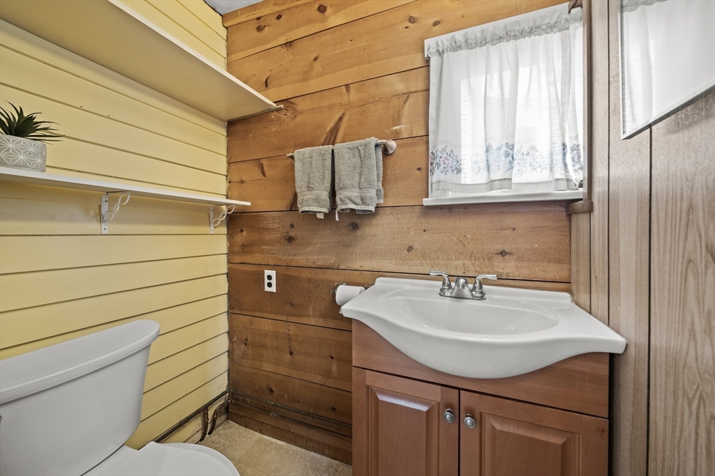 27 Park St, Woburn, MA, 27 Park St, Woburn, MA Photo #12