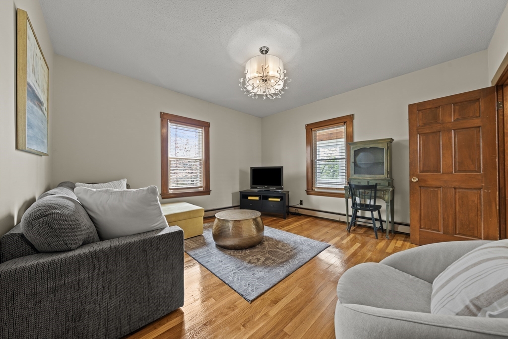 27 Park St, Woburn, MA, 27 Park St, Woburn, MA Photo #7