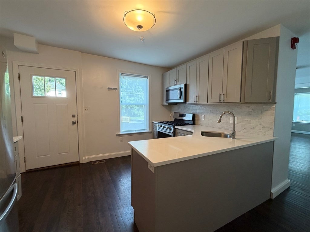 2 Dufton Road #1, Andover, MA, 2 Dufton Road #1, Andover, MA Photo #2