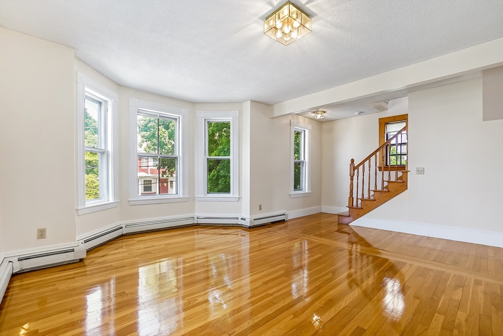 57 Lawrence St