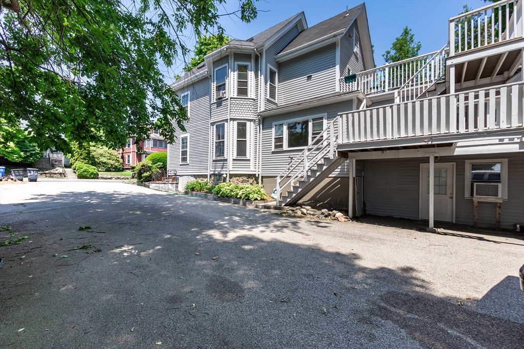 57 Lawrence St
