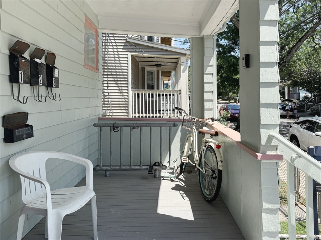 69 Conwell Ave