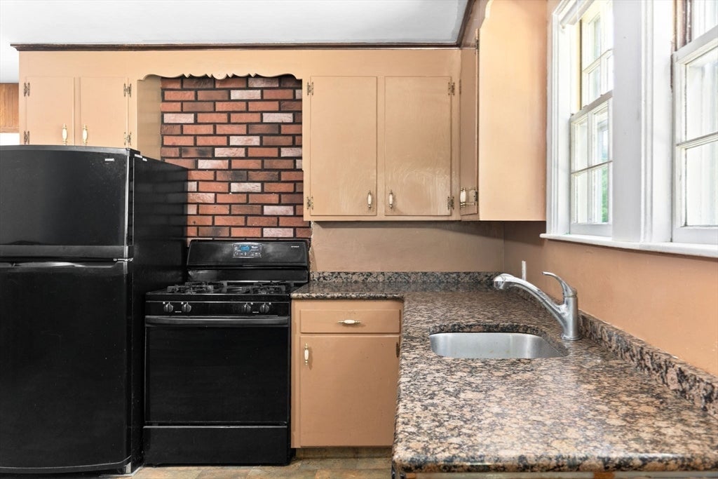 41 Everett St, Norfolk, MA, 41 Everett St, Norfolk, MA Photo #12