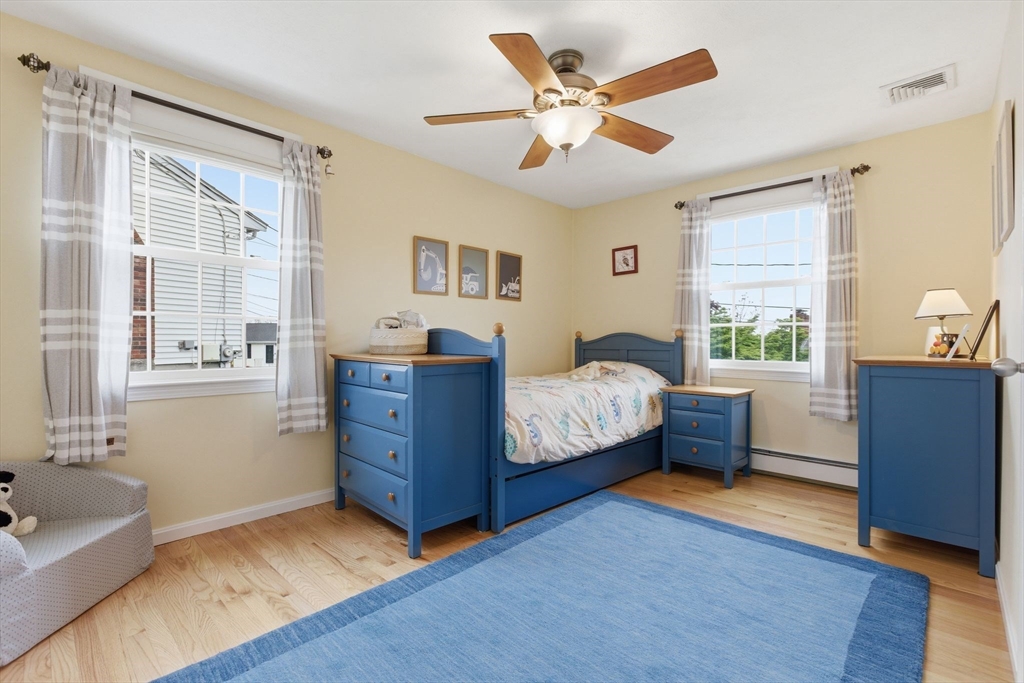 66 Phillips Cir, Waltham, MA Photo #18