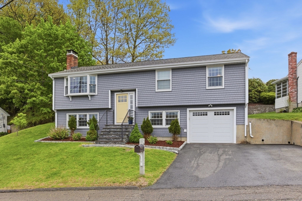 66 Phillips Cir, Waltham, MA Photo #35