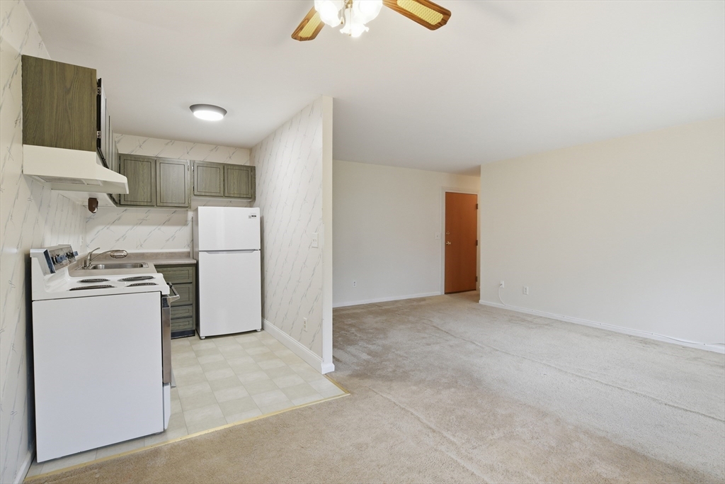 74 Barrett Street 308