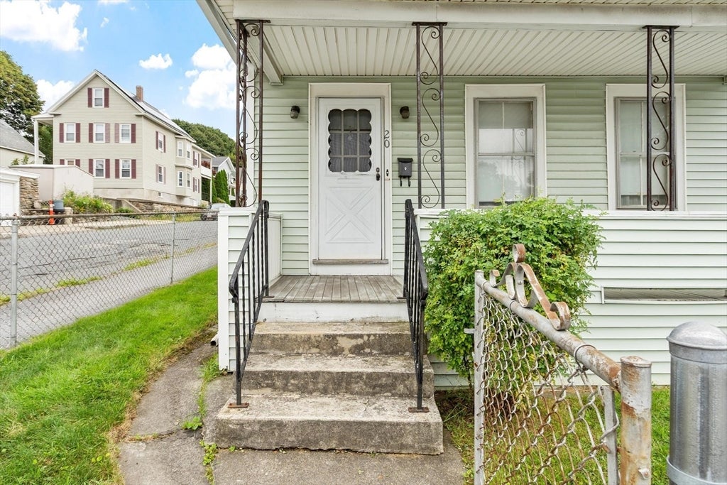 20 Orient Street, Worcester, MA, 20 Orient Street, Worcester, MA Photo #5