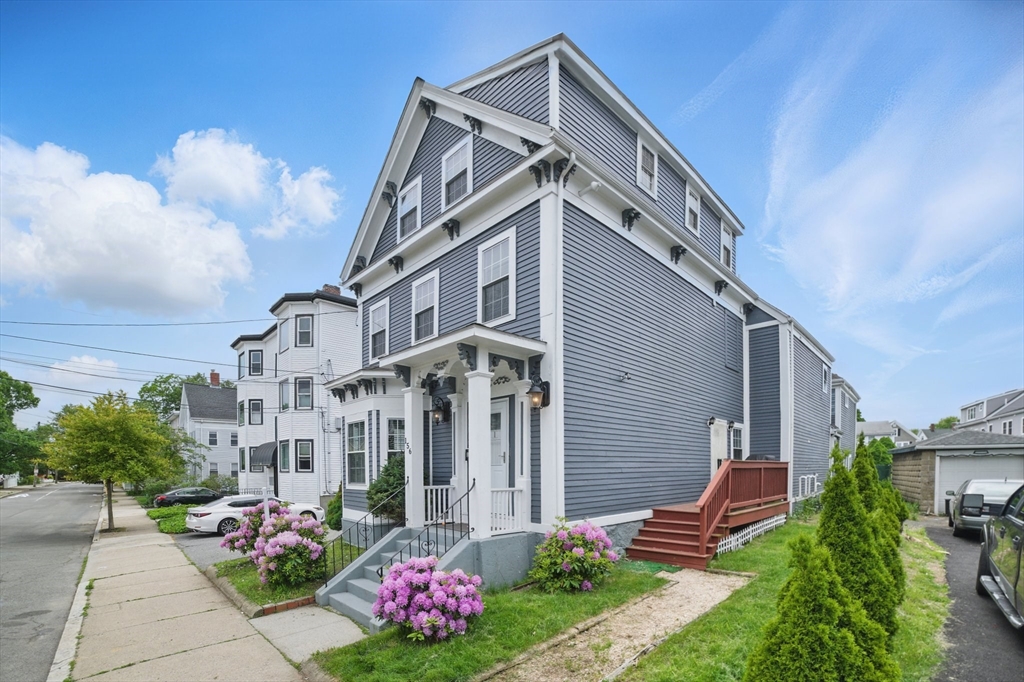 156 Park St 1