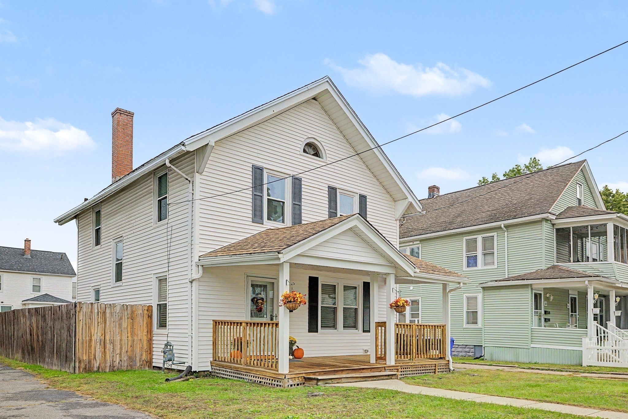55 Elmwood Ave, Holyoke, MA, 55 Elmwood Ave, Holyoke, MA Photo #3