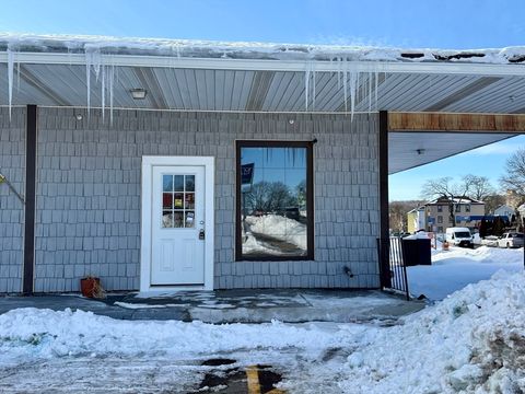 Photo of 118 Cambridge Street, Worcester, MA 01603 (MLS # 73476442)