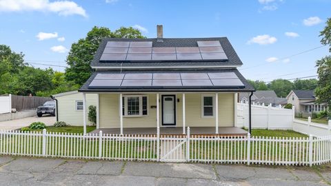 104 Middle St Leominster MA 01453