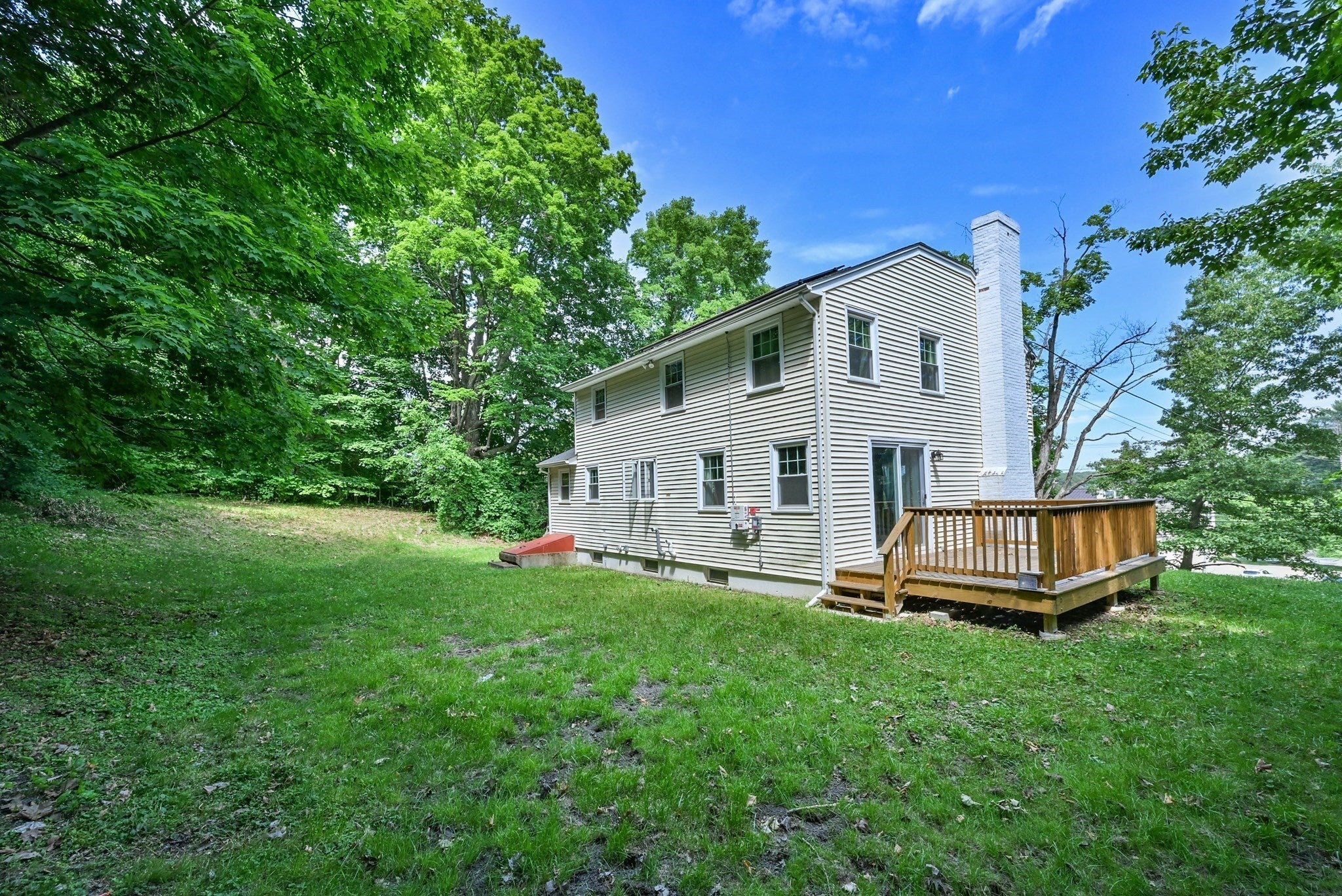 48 Central St