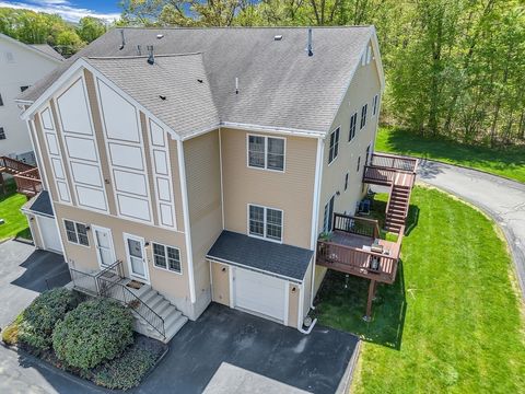 1 Shameem Ln 1 Hudson MA 01749