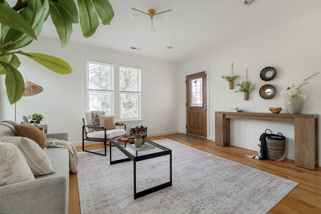 26 Maple St B