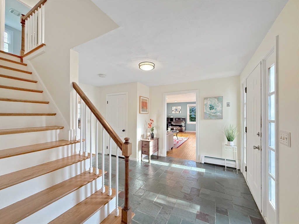 56 Deerfoot Rd