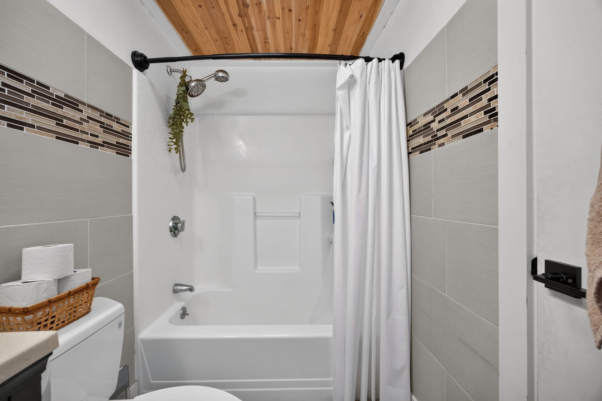 49 Munroe St #302, Lynn, MA Photo #14