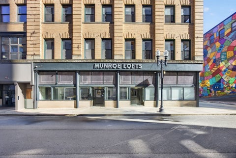 Photo of 49 Munroe St #302, Lynn, MA 01901 (MLS # 73594225)