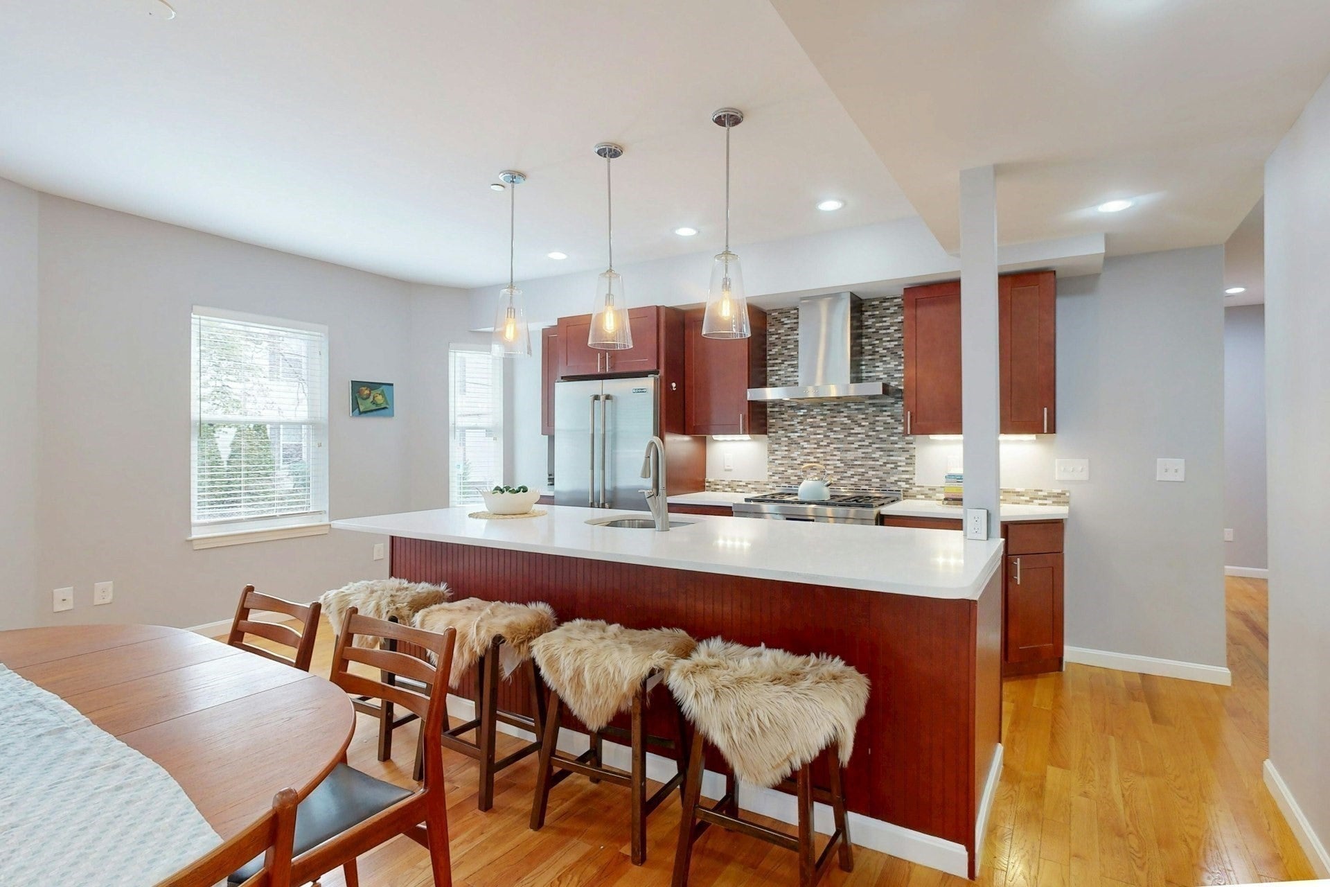 104 Holland St #1, Somerville, MA Photo #7