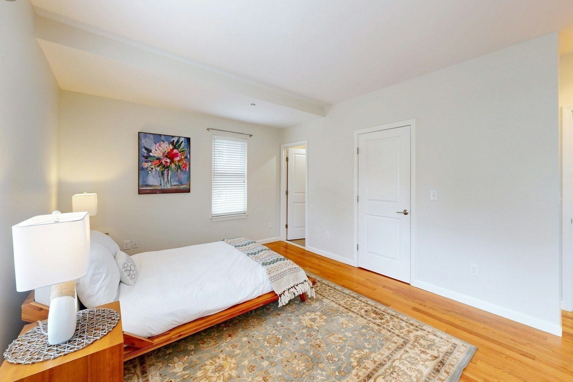 104 Holland St #1, Somerville, MA Photo #14
