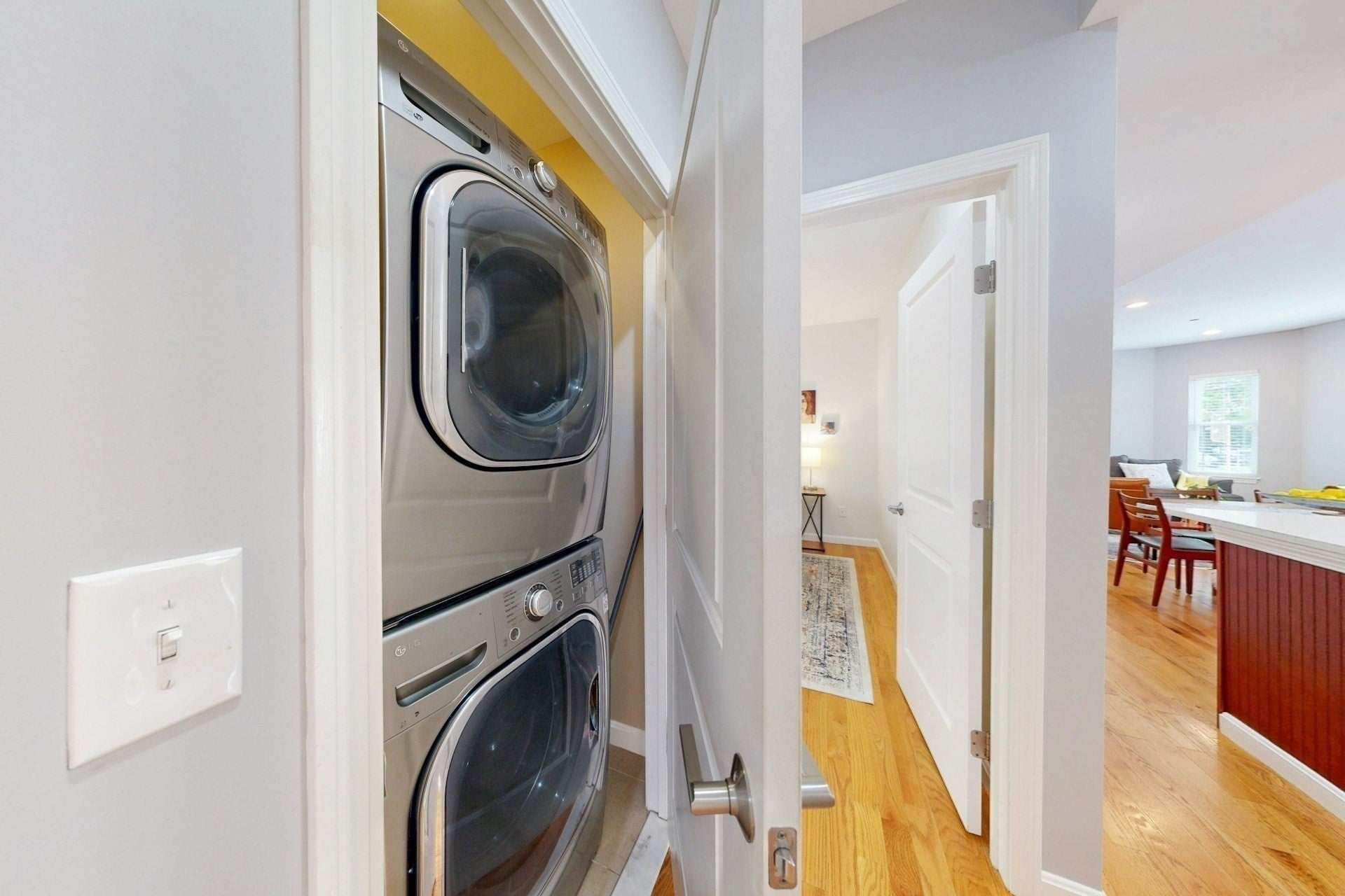104 Holland St #1, Somerville, MA Photo #23