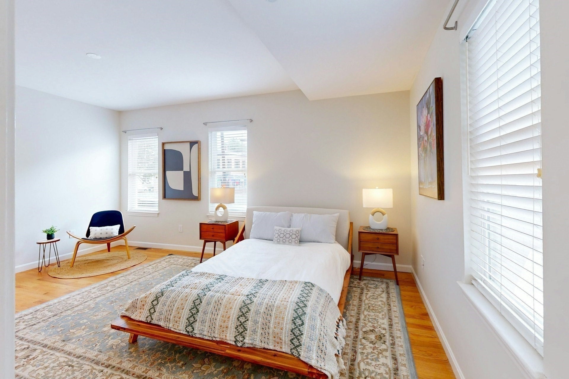 104 Holland St #1, Somerville, MA Photo #12