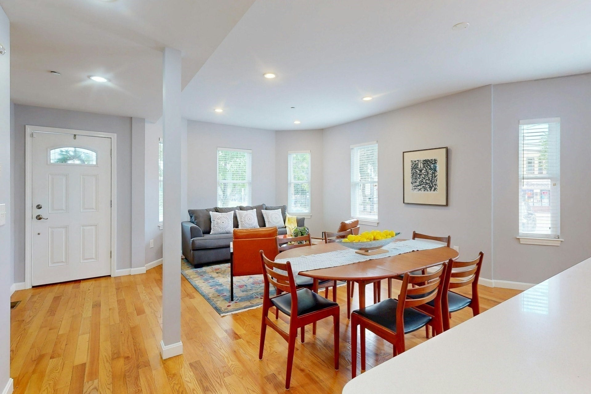 104 Holland St #1, Somerville, MA Photo #6