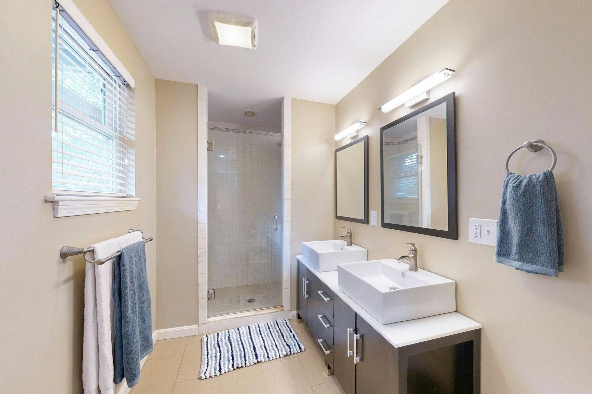 104 Holland St #1, Somerville, MA Photo #15