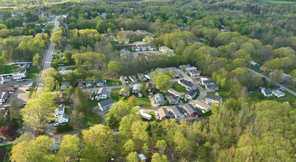 12 Lewis Street, Rutland MA 01543