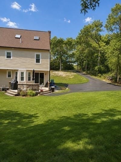 1096 Long Pond Rd B