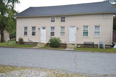 4 First St Sutton MA 01590