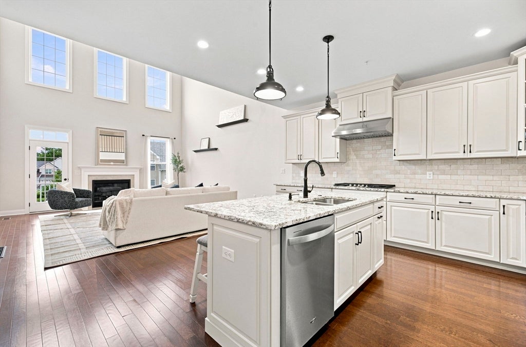 40 Phoebe St #101, Methuen, MA, 40 Phoebe St #101, Methuen, MA Photo #5