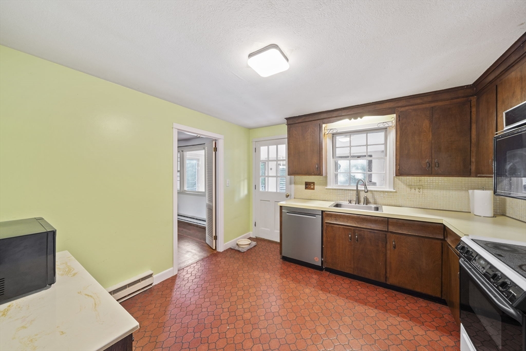 20 Woodman Cir