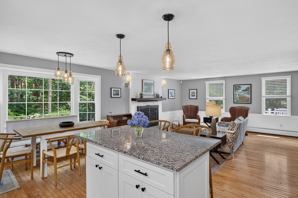 25 Marthas Ln, Harwich, MA Photo #10