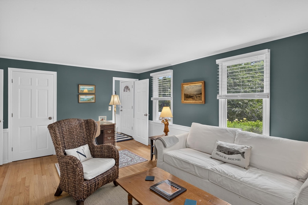 25 Marthas Ln, Harwich, MA Photo #19
