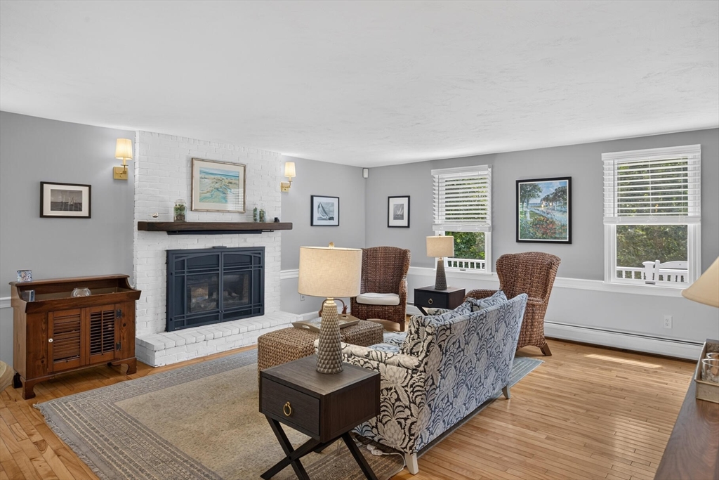 25 Marthas Ln, Harwich, MA Photo #7