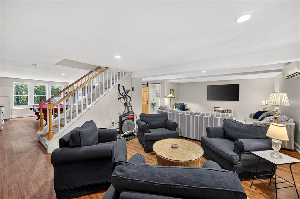 25 Marthas Ln, Harwich, MA Photo #29